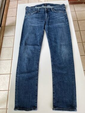 Citizens Of Humanity Size 31 Racer Low Rise Skinny Jeans.